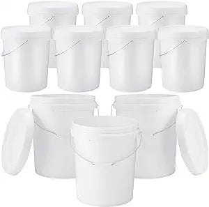 Gerrii 10 Pack White Plastic Bucket with Handle and Lid Food Storage Bucket Containers All Purpose Pail for Multipurpose Paint Water Art Crafts Projects Garage Organization (White,3.5 Gallon)